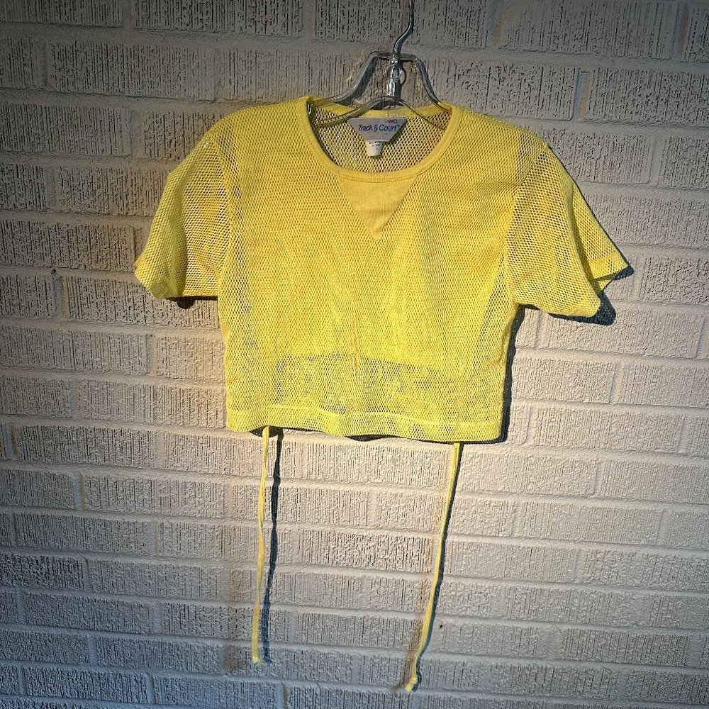 1980S WOMENS VINTAGE YELLOW CROP MESH SHORT SLEEVE SHIRT WITH BUILT IN BRA